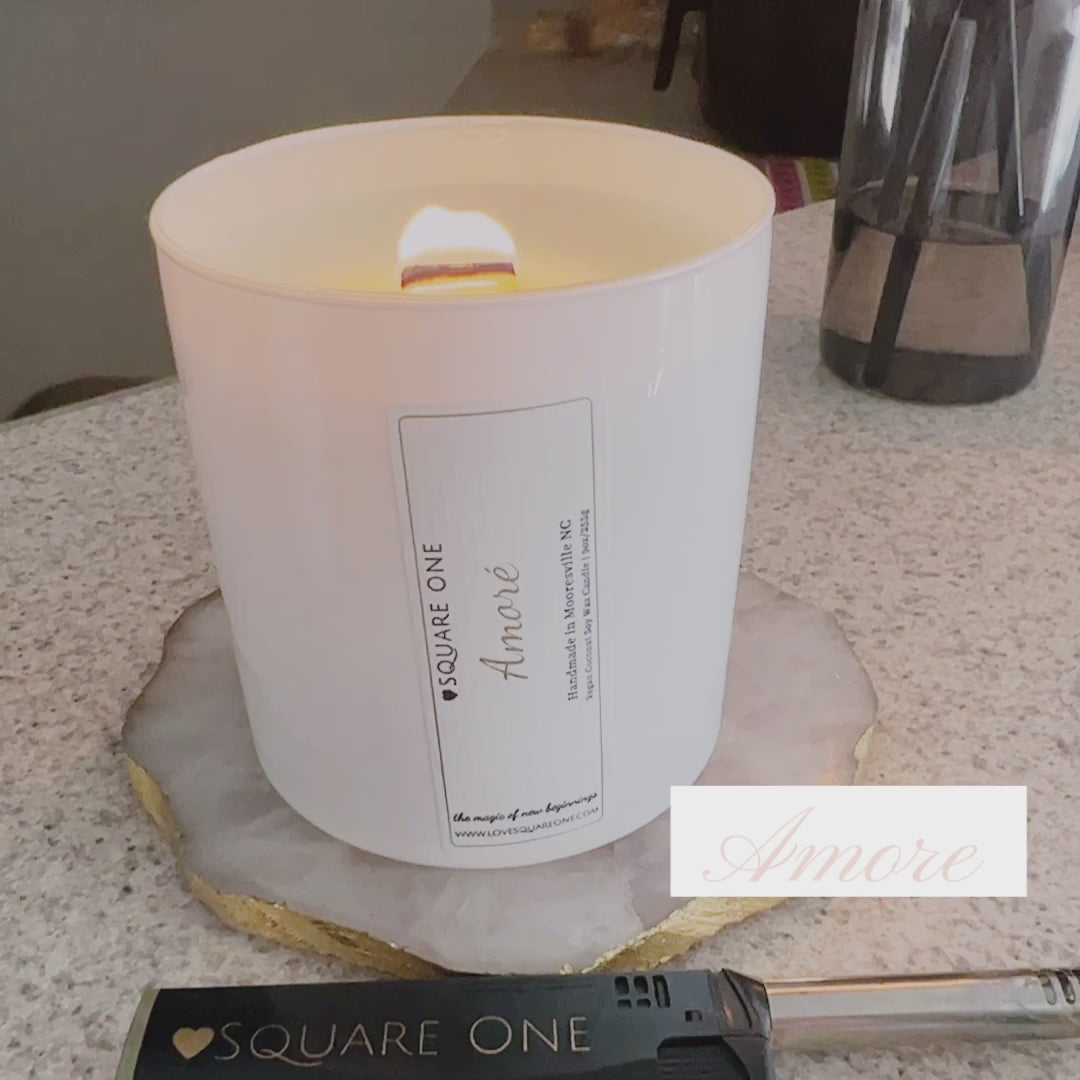 Amoré Candle