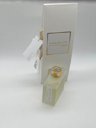Cedarwood & Leather Reed Diffuser: Warm & Grounded