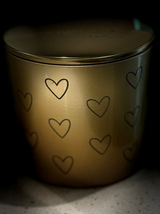 Enchanted in Florence – Heart Wrap - Vanilla Luxury Fragranced Candle, 9 oz