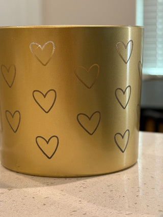 Enchanted in Florence – Heart Wrap - Vanilla Luxury Fragranced Candle, 9 oz