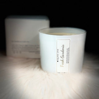 Fresh Gardenia Candle 2025 - Love Square One