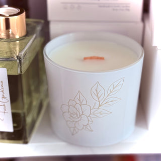 Fresh Gardenia Candle, Etched Gardenia, 9 oz - Love Square One