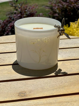 Fresh Gardenia - Dainty Flower Candle 2025 - Love Square One