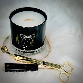 Velvet & Smoke - Bow Candle 2025 - Love Square One